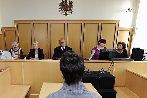 Jugendlicher sitzt vor Gericht