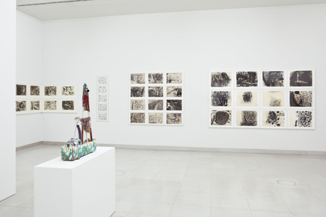 Bilder von Gunter Damisch in der Ausstellung
