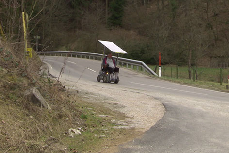 Rollstuhl mit Solarantrieb