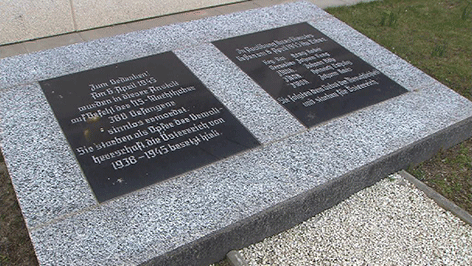 Gedenkstein Massaker Stein