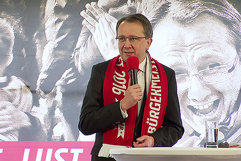 Matthias Stadler bei der SPÖ Delegiertenversammlung zur Gemeindesratswahl