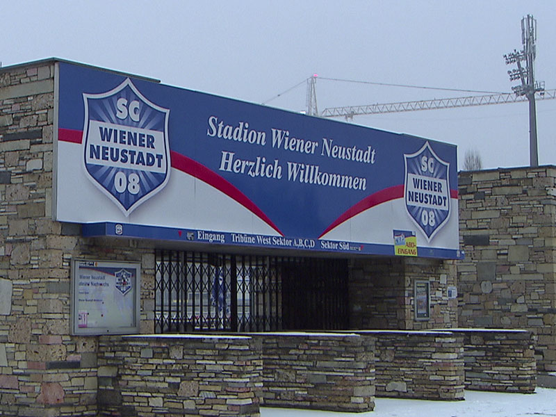 SC Wiener Neustadt Stadion Außenansicht Eingang