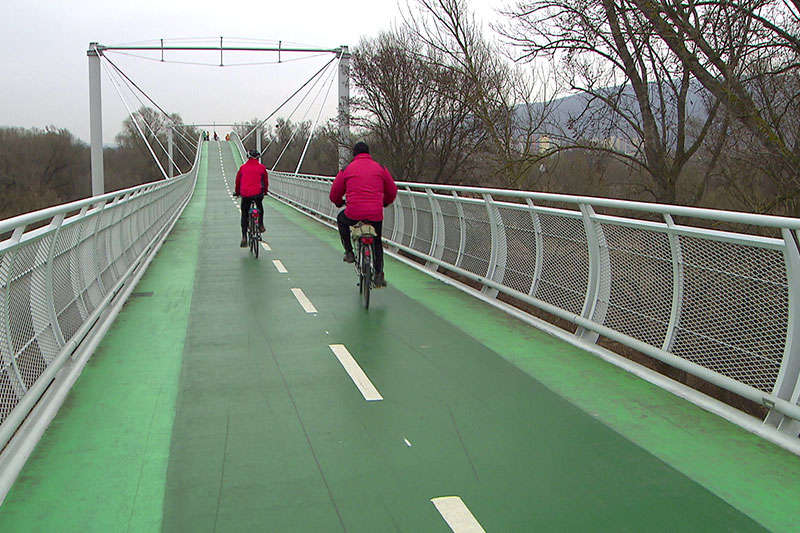 Fahrradbrücke  Engelhartstetten