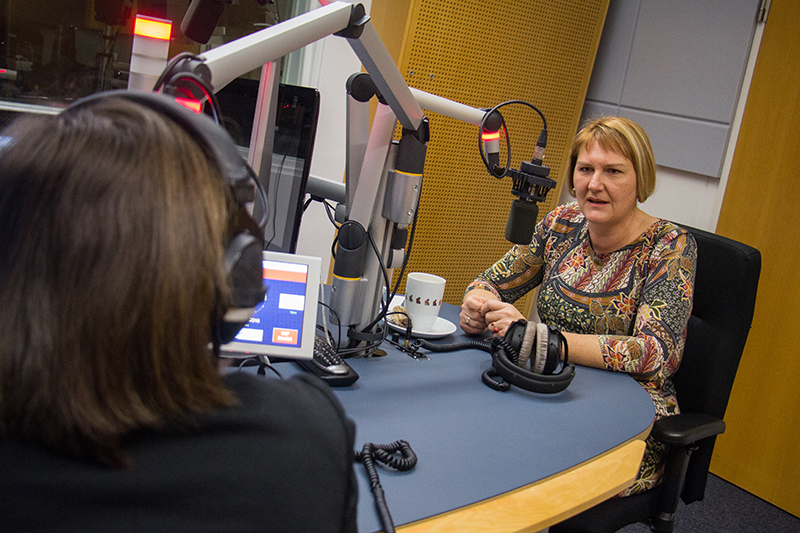 Helga Krismer im "Radio Niederösterreich Wahlcafé"