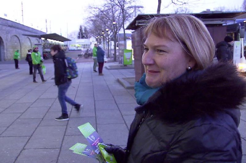 Helga Krismer auf Wahlkampftour